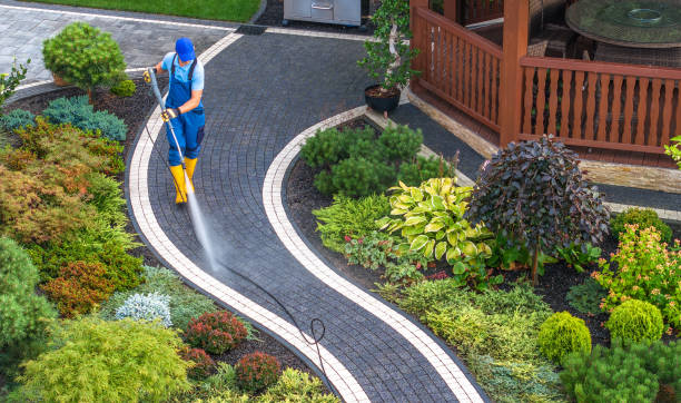 Why Choose Our Certified Pressure Washing Experts for Your Project Needs in Yale, OK?